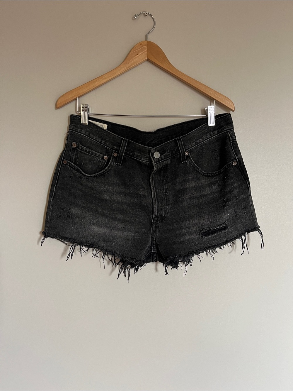 Aritzia Black Frayed Hem Denim Shorts